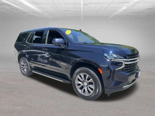Used 2021 Blue Chevrolet LT image 4