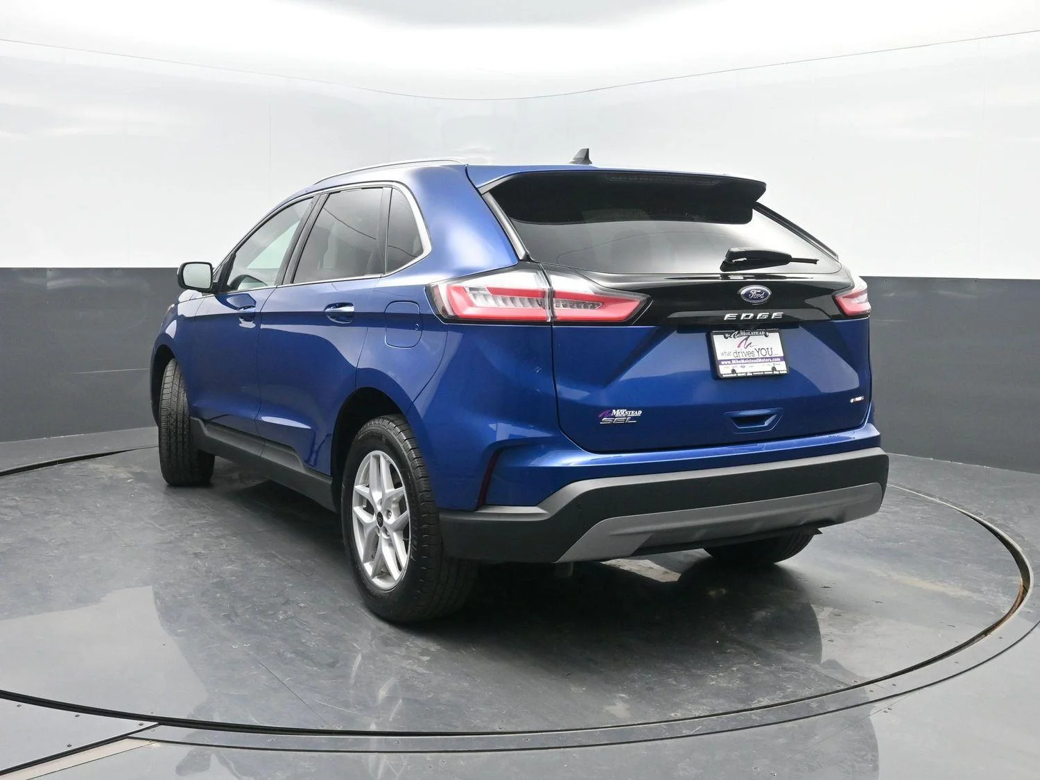 Used 2024 Atlas Blue Ford SEL image 42