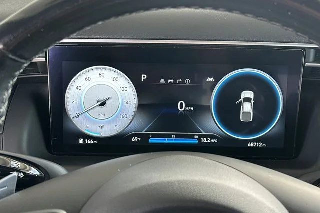 Used 2023 Gray Hyundai SEL Premium image 29