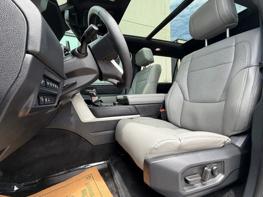 Used 2025 White Toyota Limited image 10