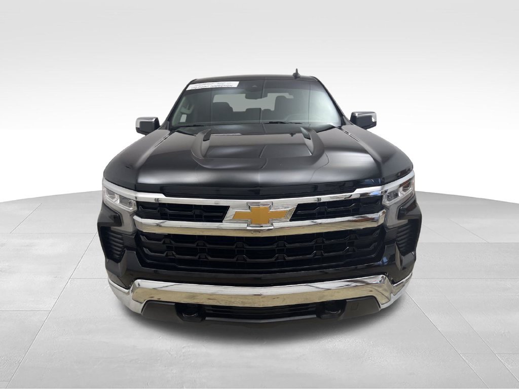 Used 2024 Black Chevrolet LT image 9