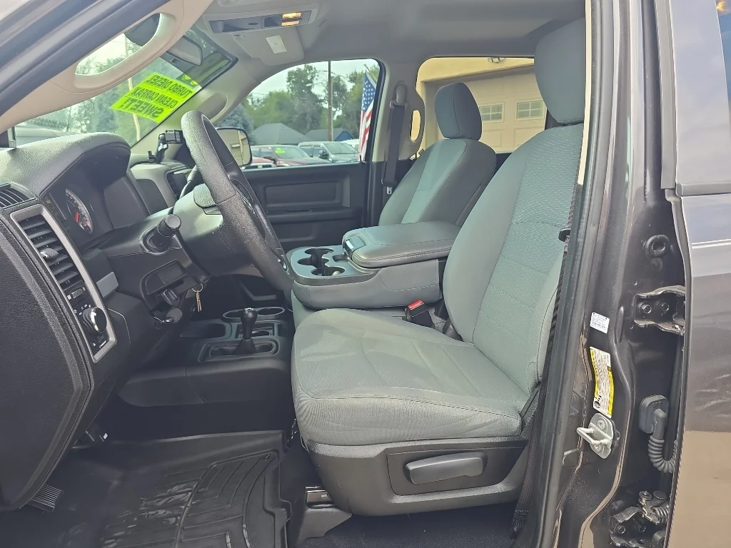 Used 2018 Grey Ram Tradesman image 10