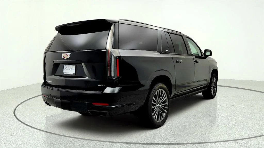 Used 2025 Black Raven Cadillac 4WD 4dr Sport Platinum image 5
