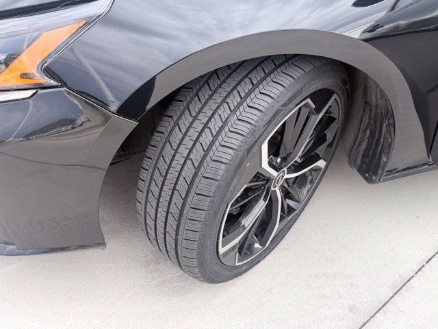 2025 Nissan Altima SR - Photo 34