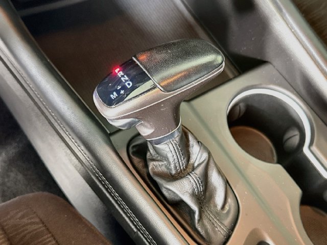 Used 2021 Silver Dodge SXT Plus image 16
