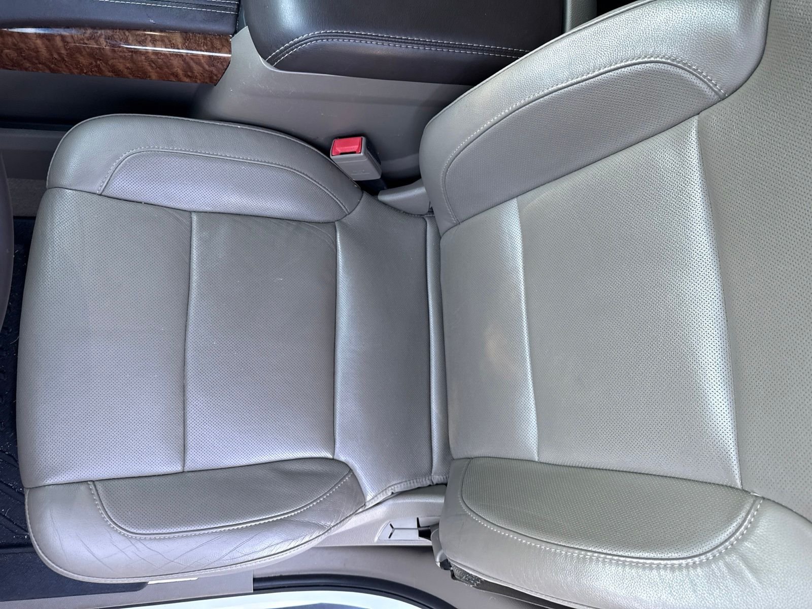 Used 2016 Beige Chevrolet LTZ image 5