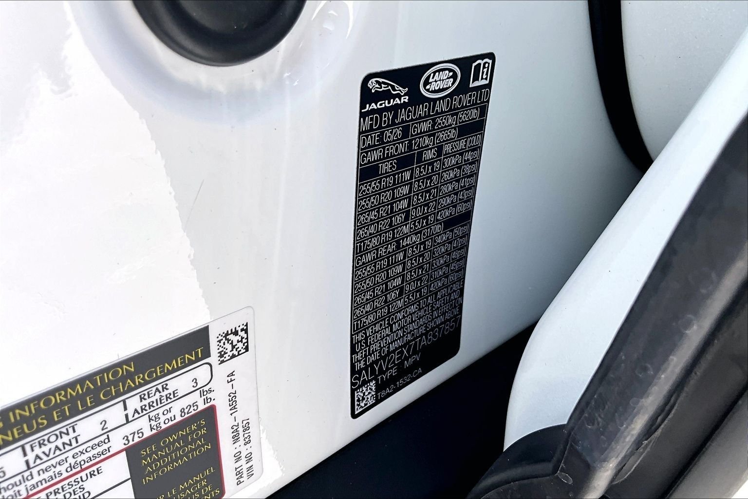 New 2026 Fuji White Land Rover Belgravia Edition image 13