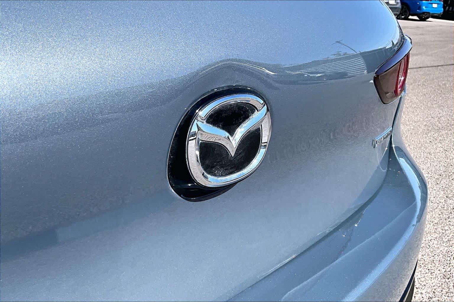 Used 2021 Polymetal Gray Metallic Mazda Premium image 30
