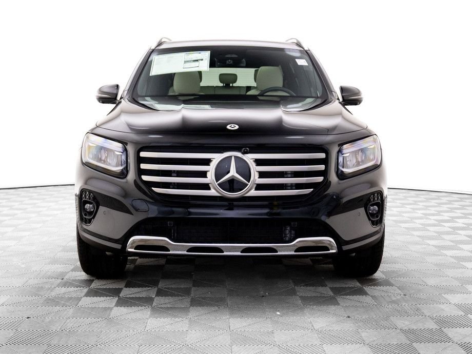 New 2026 Night Black Mercedes-Benz GLB 250 image 9