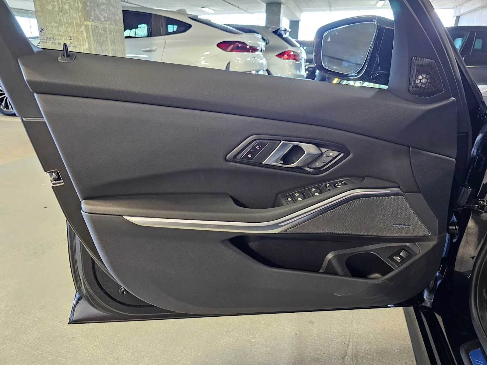 New 2026 Black Sapphire Metallic BMW 330i xDrive image 22