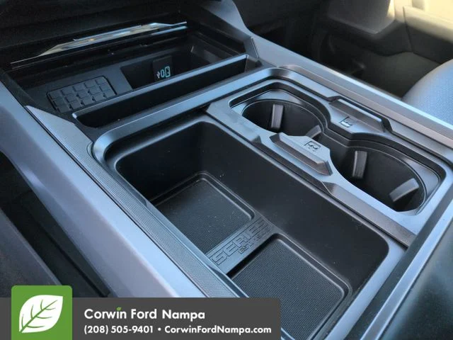 New 2026 Star White Metallic Tri-Coat Ford Lariat image 18