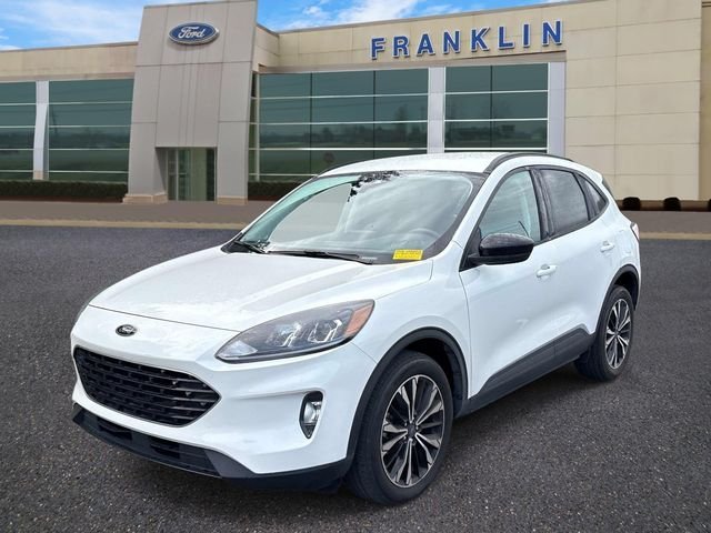 Certified Used 2022 White Ford SEL image 1