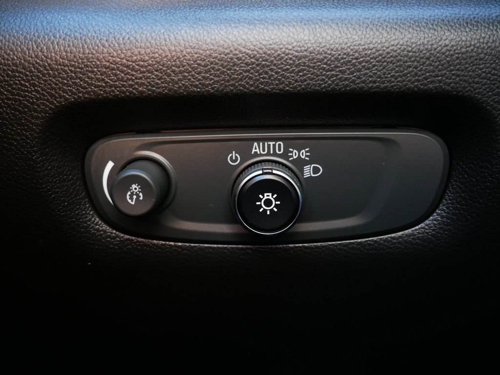 Certified Used 2023  Chevrolet LT image 19