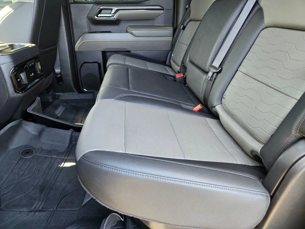 Used 2024 Black Chevrolet ZR2 image 11