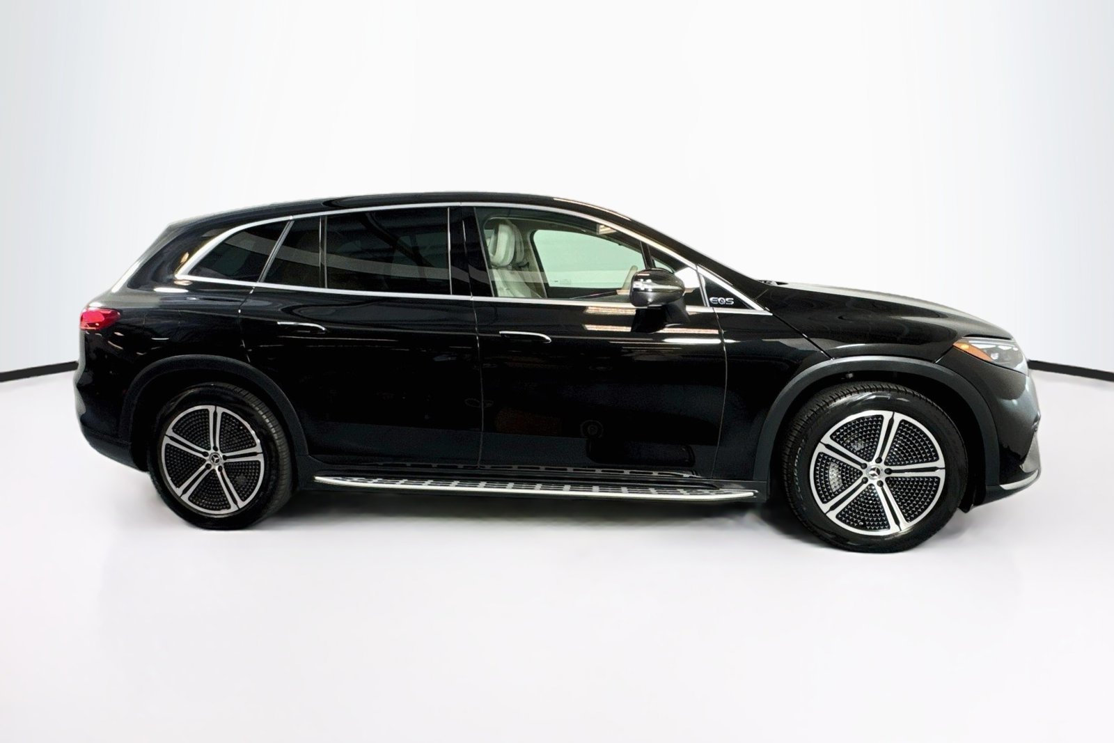 Certified Used 2023 Obsidian Black Metallic Mercedes-Benz EQS 450 image 4