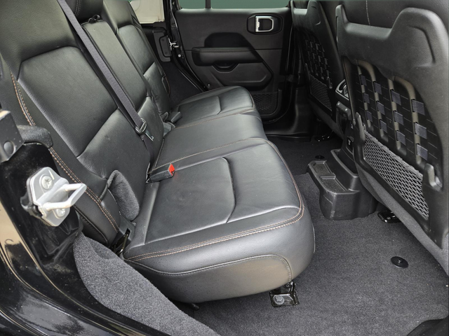 Used 2023 Black Jeep Rubicon 392 image 9