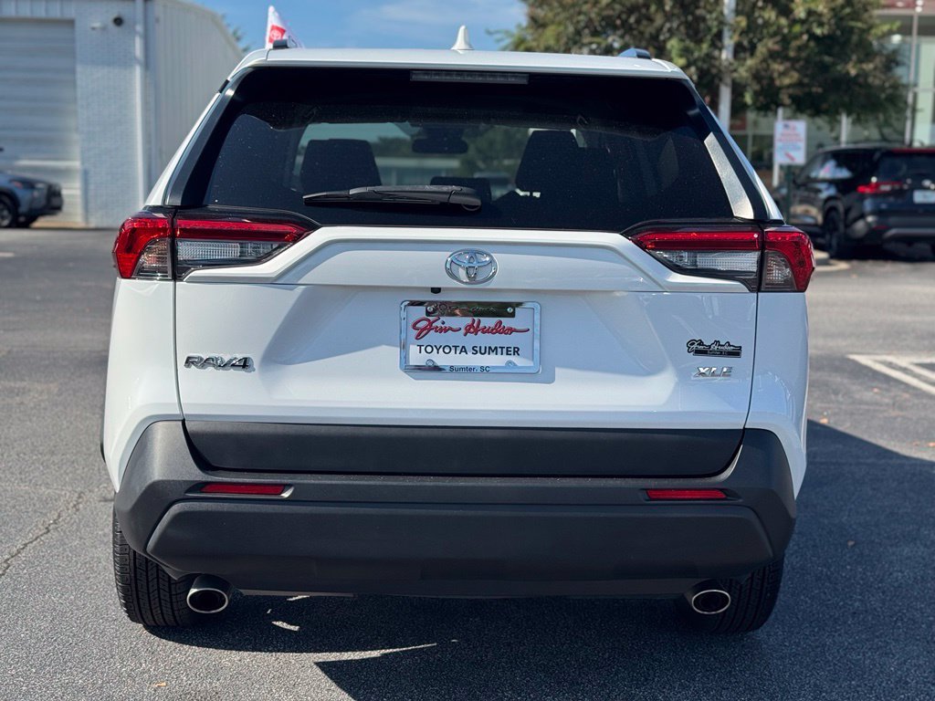 Used 2024 White Toyota XLE image 10