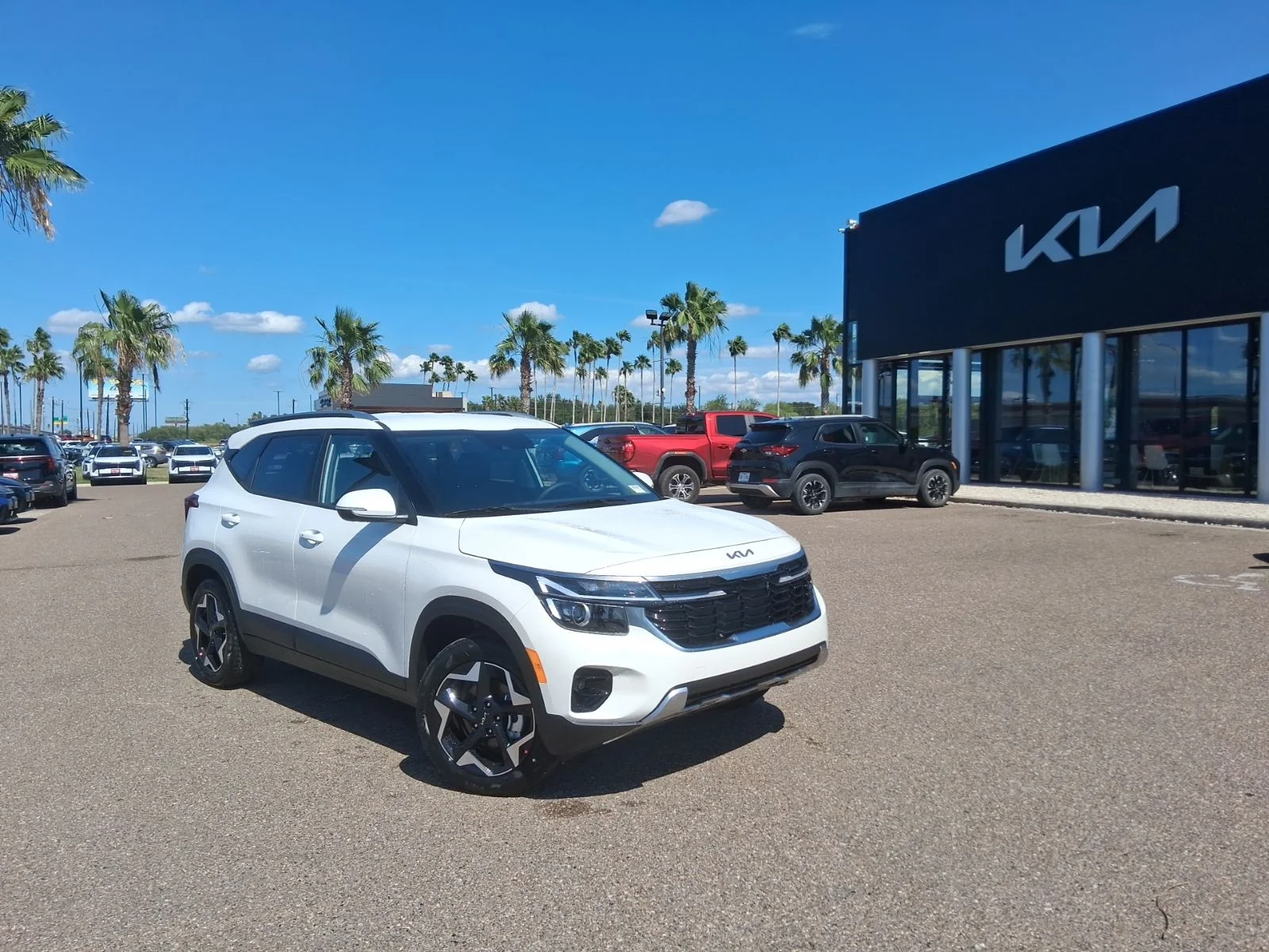 2026 Kia Seltos 2.0 S FWD's photo