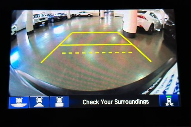 Used 2019 Lunar Silver Metallic Honda EX-L image 26