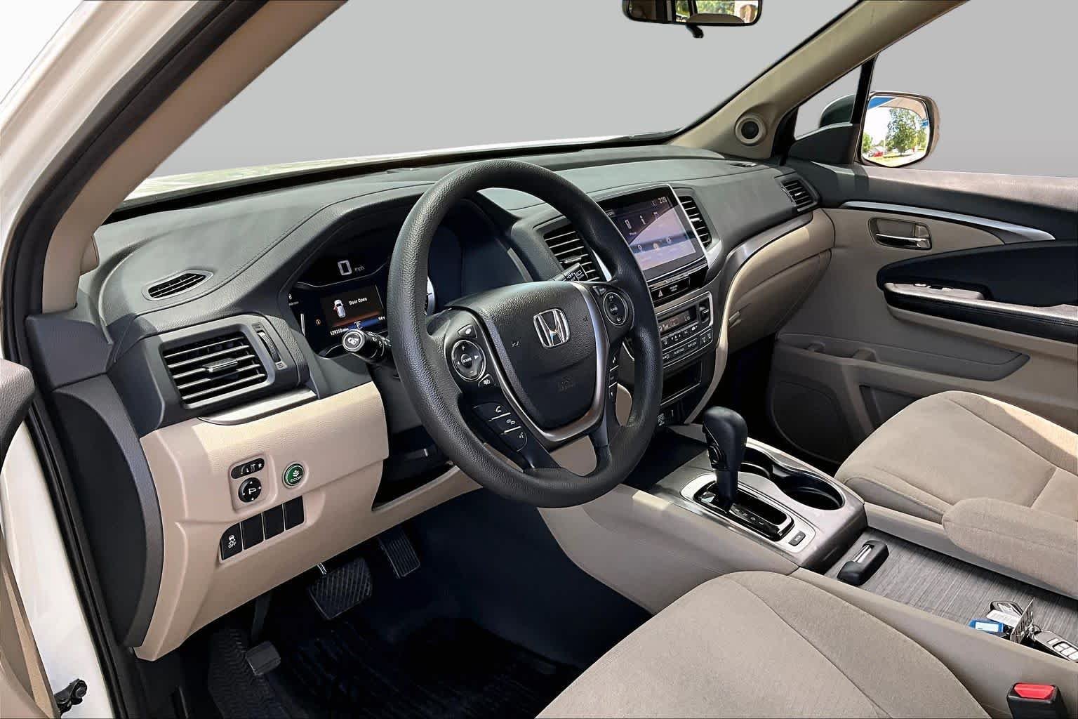 Certified Used 2016 White Diamond Pearl Honda EX image 18
