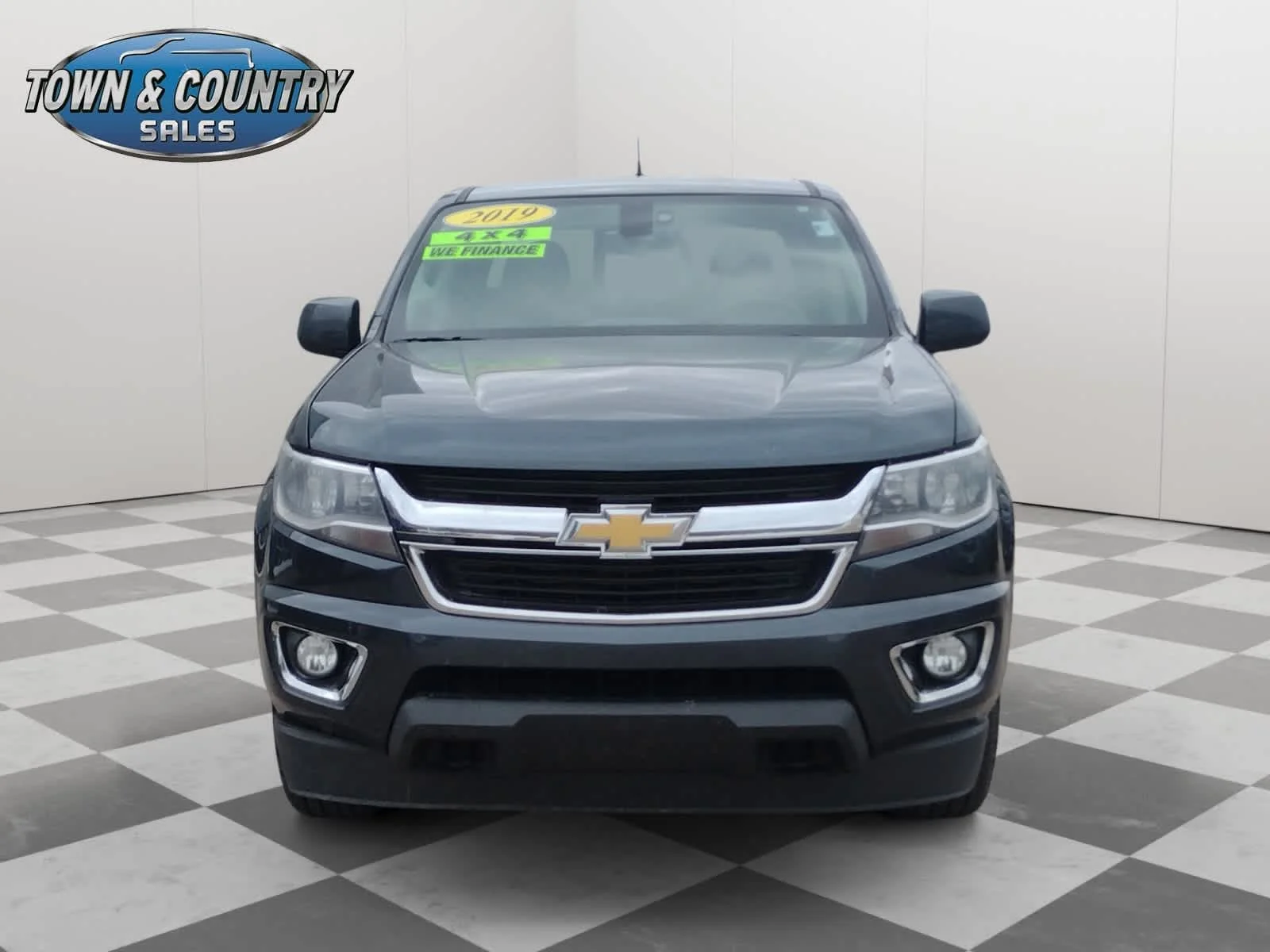 Used 2019 Chevrolet Colorado LT with VIN 1GCGTCEN9K1175906 for sale in Quinnesec, MI