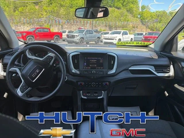 Used 2024 Summit White GMC SLE image 21