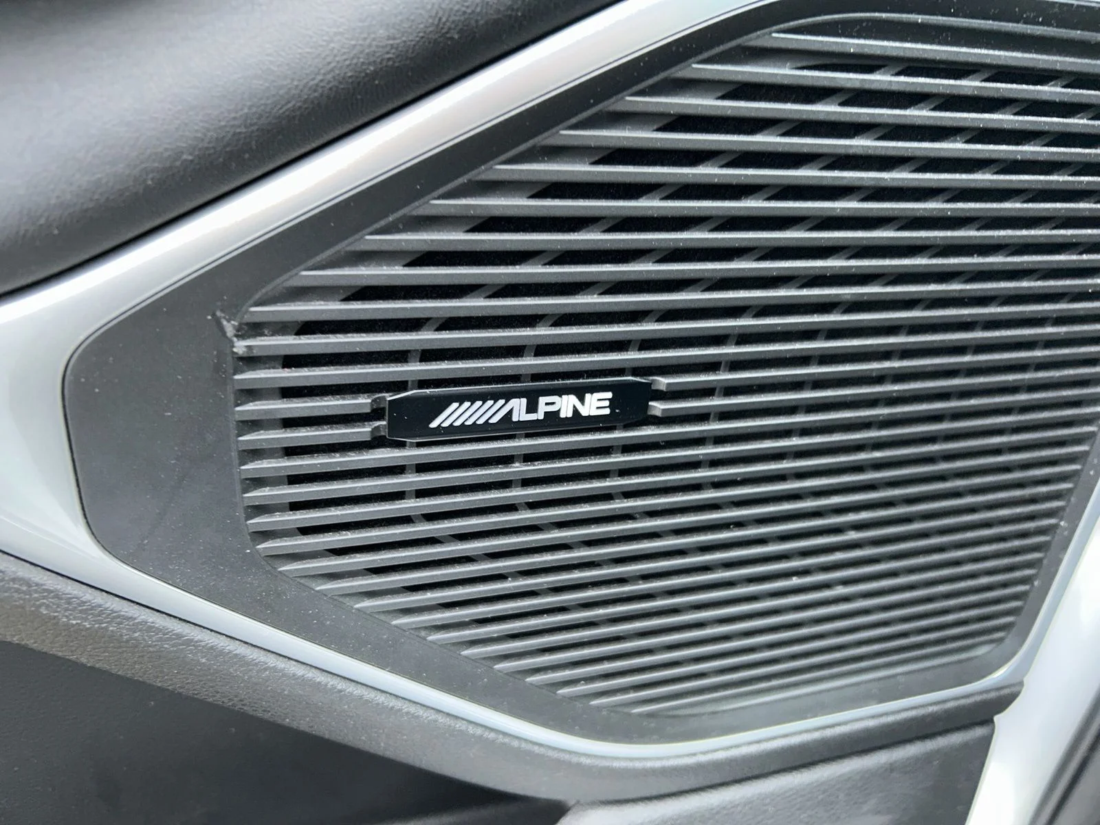 Used 2024 White Jeep Series II image 12