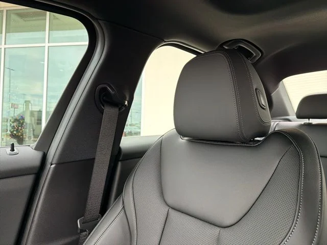 Used 2026 Black BMW 330i image 20
