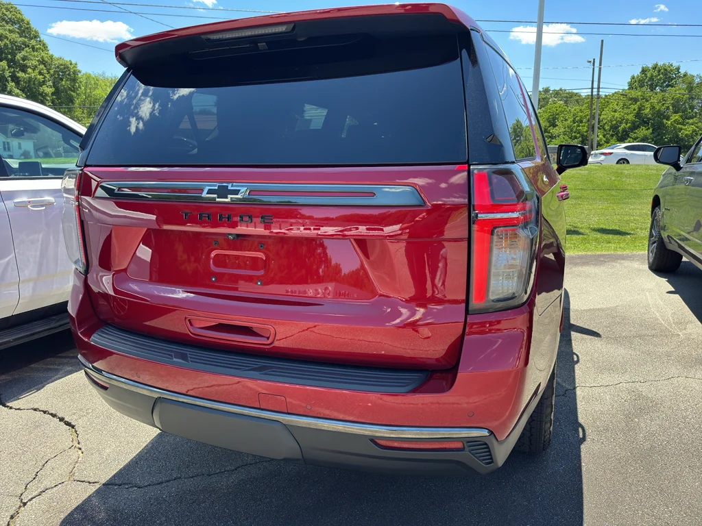 Used 2022 Cherry Red Tintcoat Chevrolet Z71 image 5
