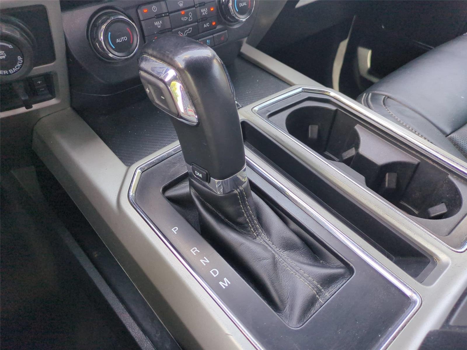 Used 2020 Agate Black FORD LARI image 30