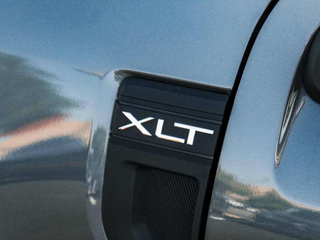 Used 2024 Carbonized Gray Metallic Ford XLT image 26
