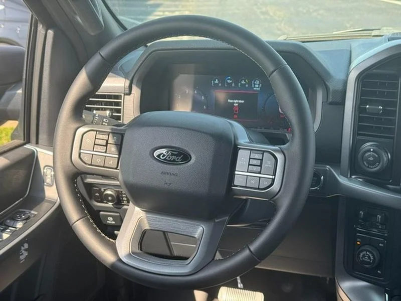 New 2026 Antimatter Blue Metallic Ford XLT image 6