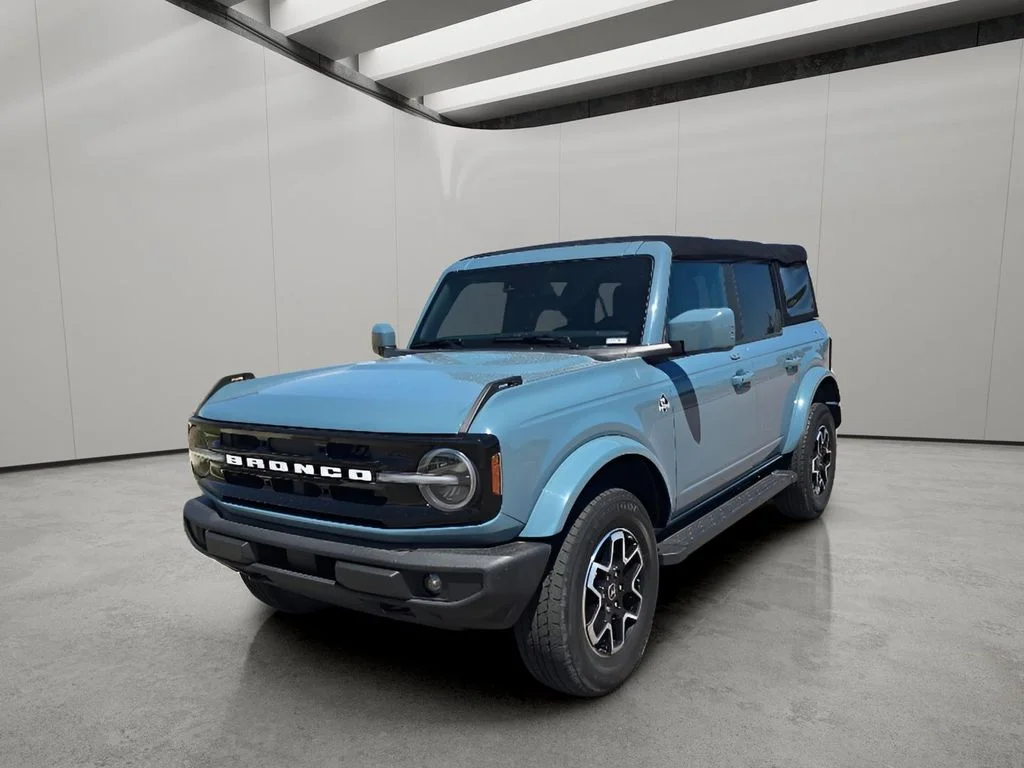 Used 2022 Area 51 Ford Outer Banks image 1