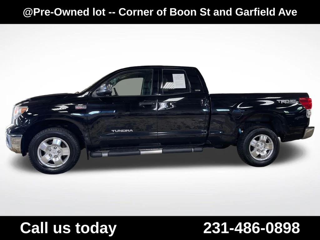 Used 2011 Black Toyota Grade image 2