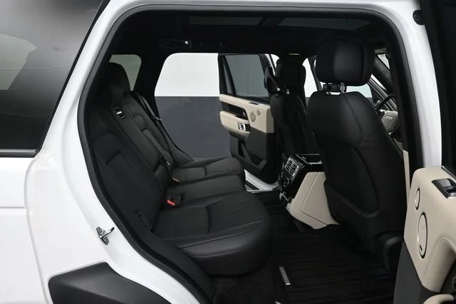 Used 2021 Fuji White Land Rover Westminster image 25