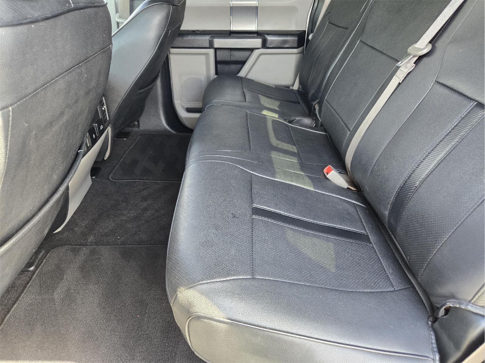 Used 2020 Iconic Silver Ford XLT image 27