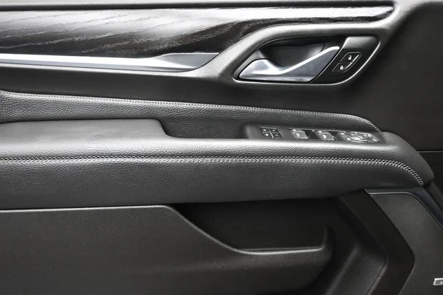 Used 2021 Black GMC Denali image 8