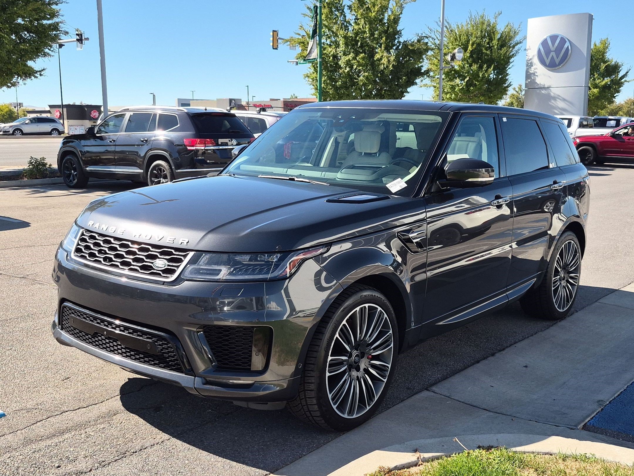 Used 2021 Santorini Black Metallic Land Rover Autobiography image 7
