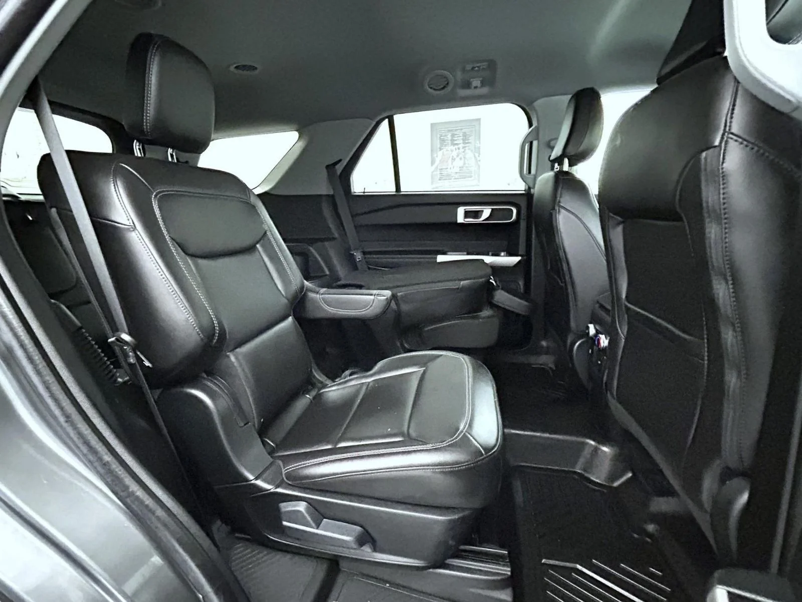 Used 2024 Gray Ford XLT image 17