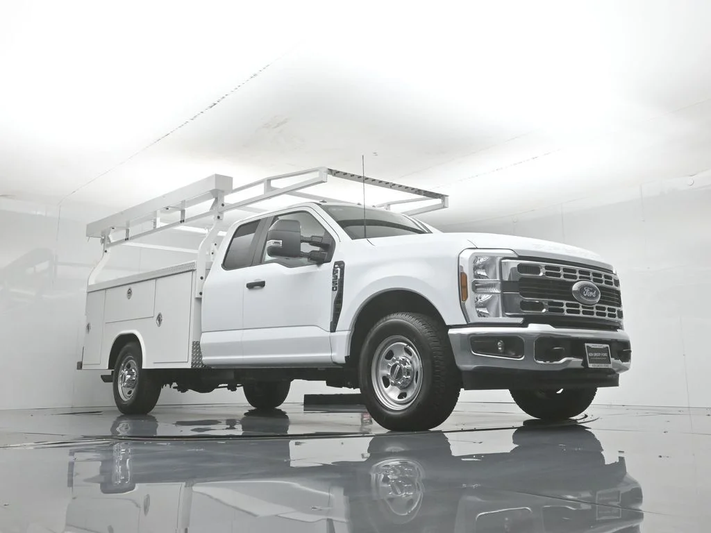 New 2026 White Ford XL image 51
