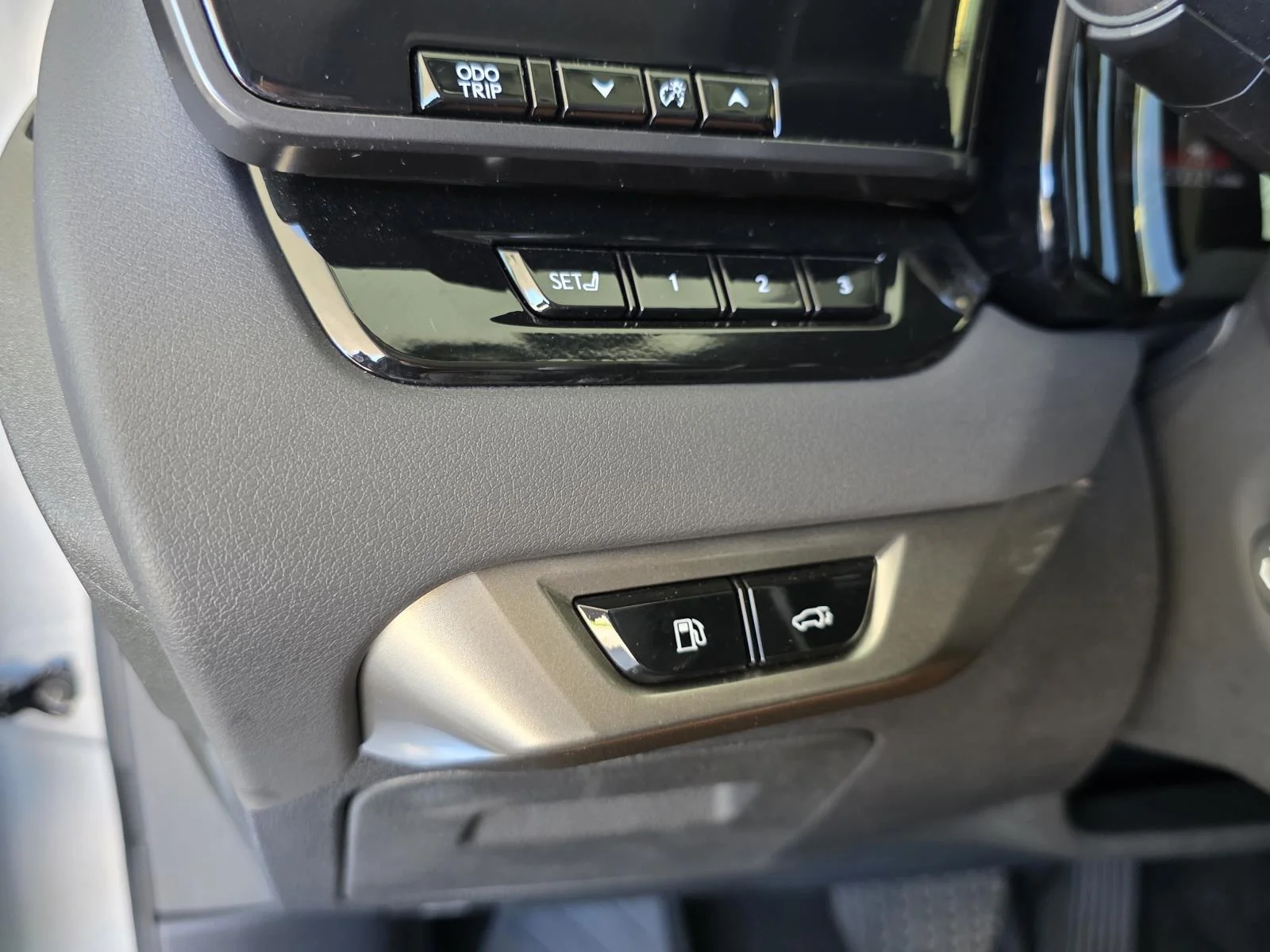 Certified Used 2023 Iridium Lexus 350h Premium image 27