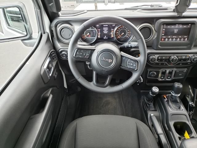 Used 2023 White Jeep Sport image 14