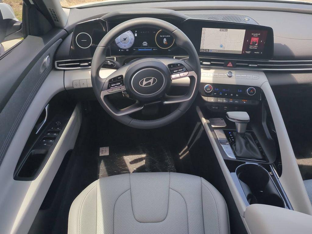 New 2026 White Hyundai Limited image 17