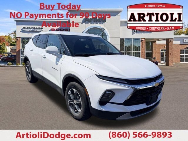 2025 Chevrolet Blazer 2.0T 2LT AWD's photo