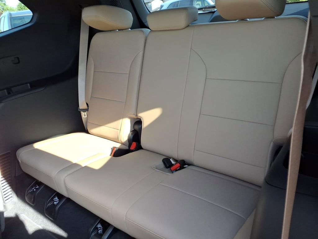 2026 Buick Enclave Preferred - Photo 6