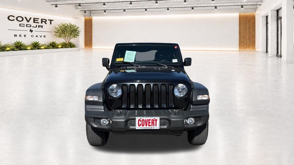 Used 2021 Black Jeep Unlimited Sport image 3