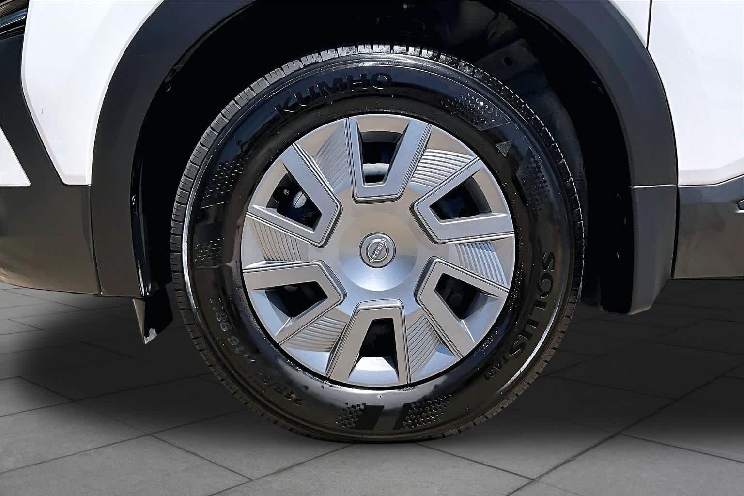 Certified Used 2026 Fresh Powder Nissan S image 10