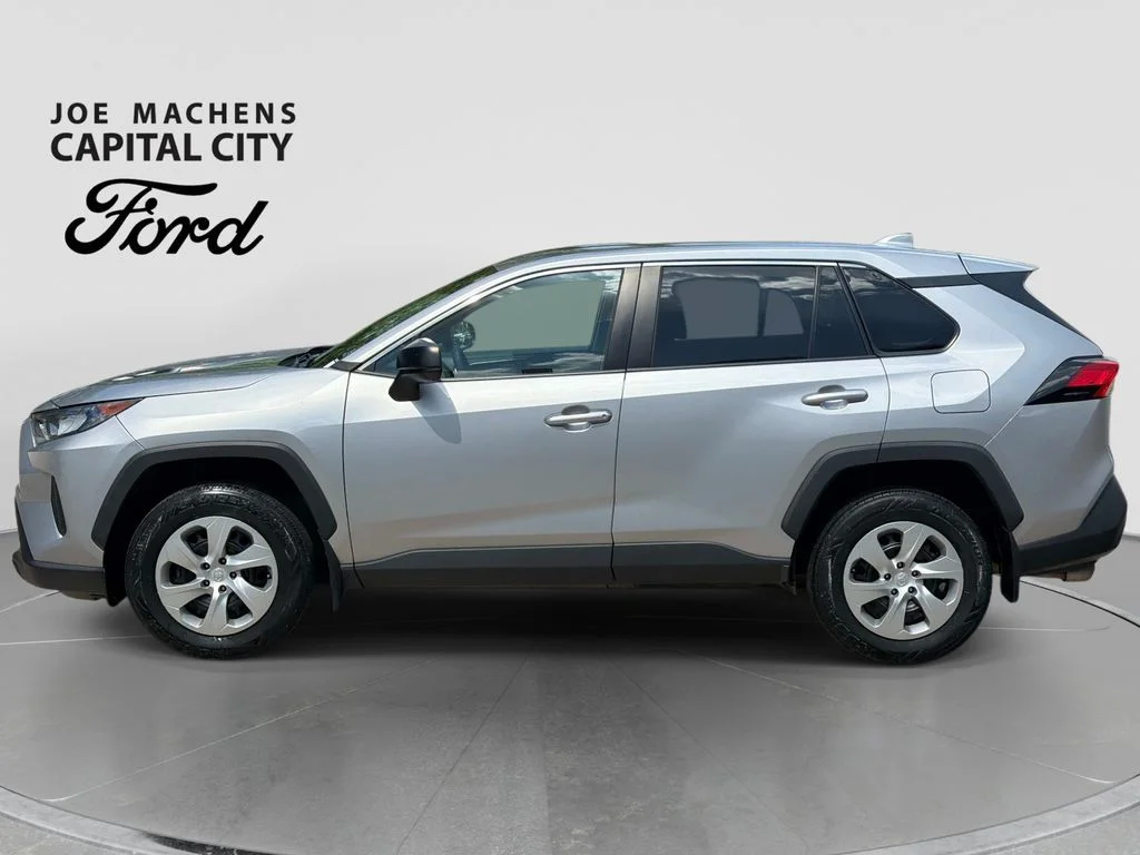 Used 2022 Silver Sky Metallic Toyota LE image 8