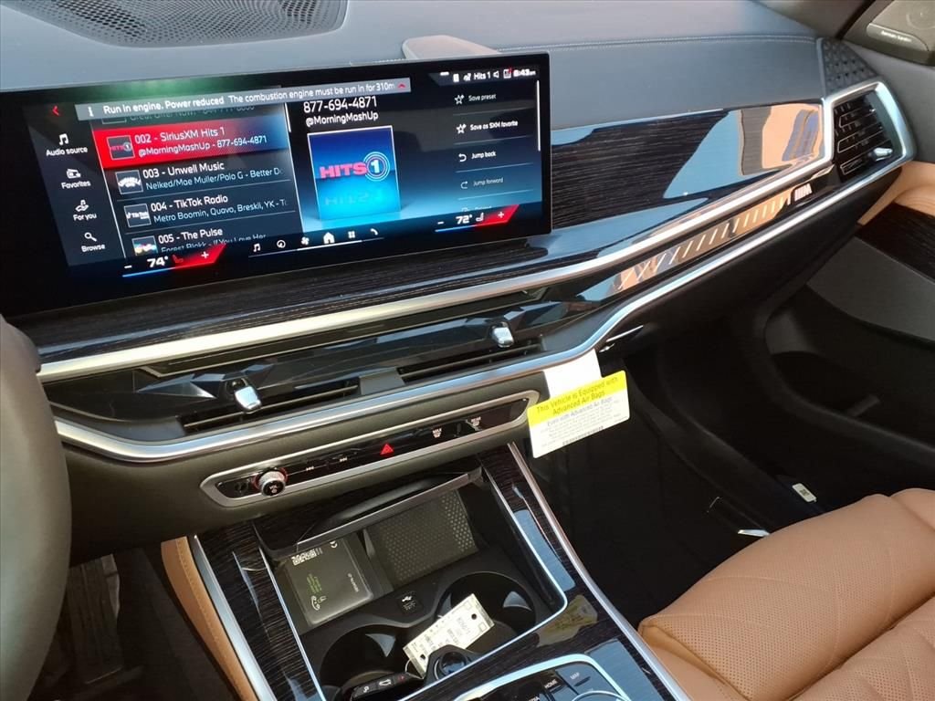2026 BMW X5 M60i - Photo 9