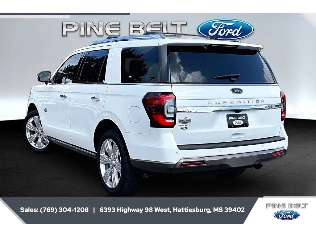 Used 2022 Star White Metallic Tri-Coat Ford King Ranch image 2